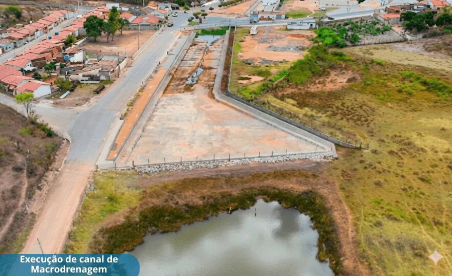 Execução de canal de macrodrenagem